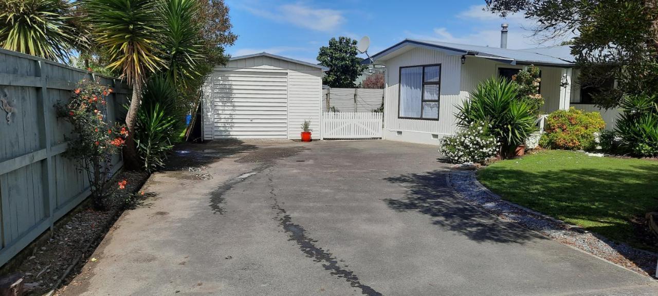 Cosy On Courtney Villa Motueka Exterior photo